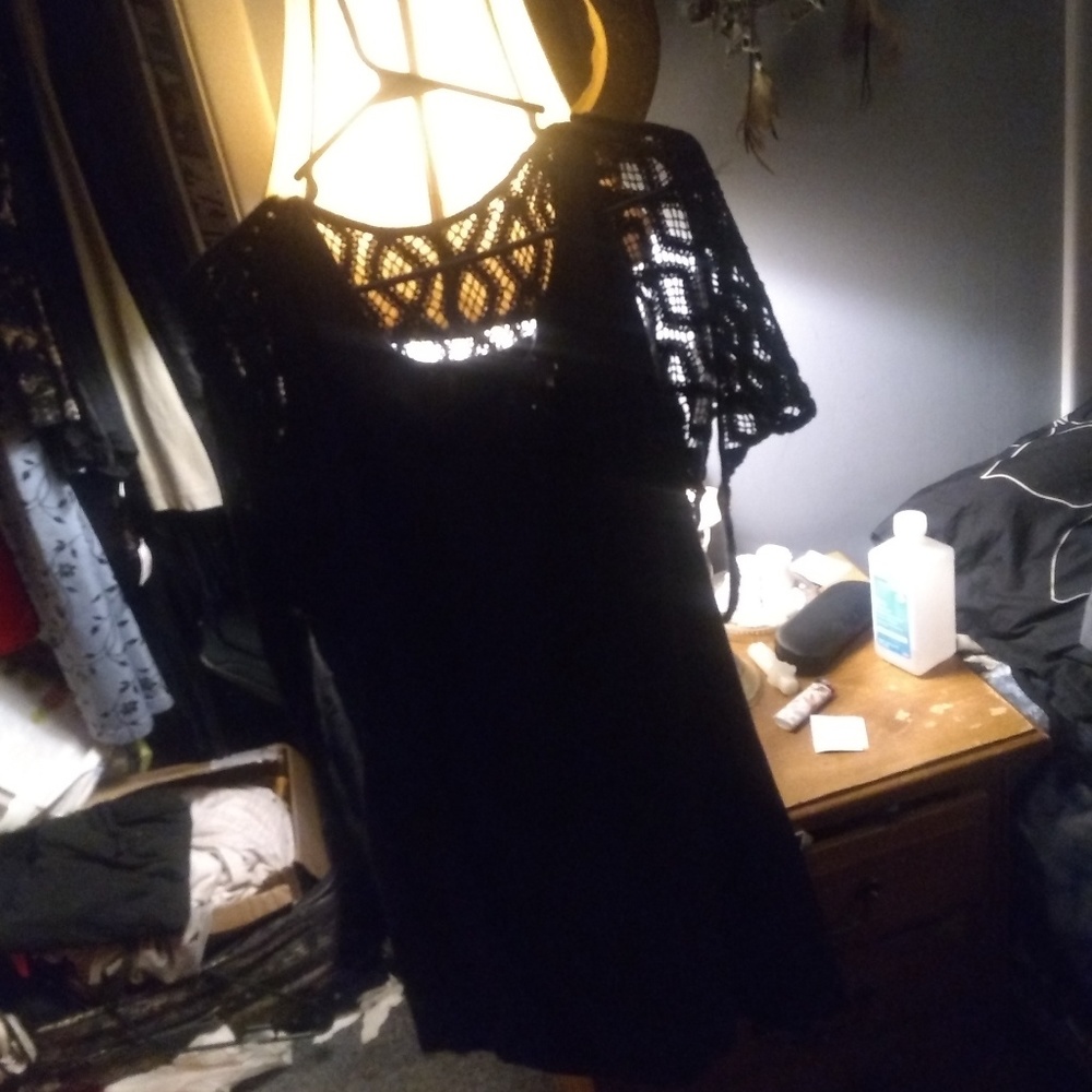 Black lace dress